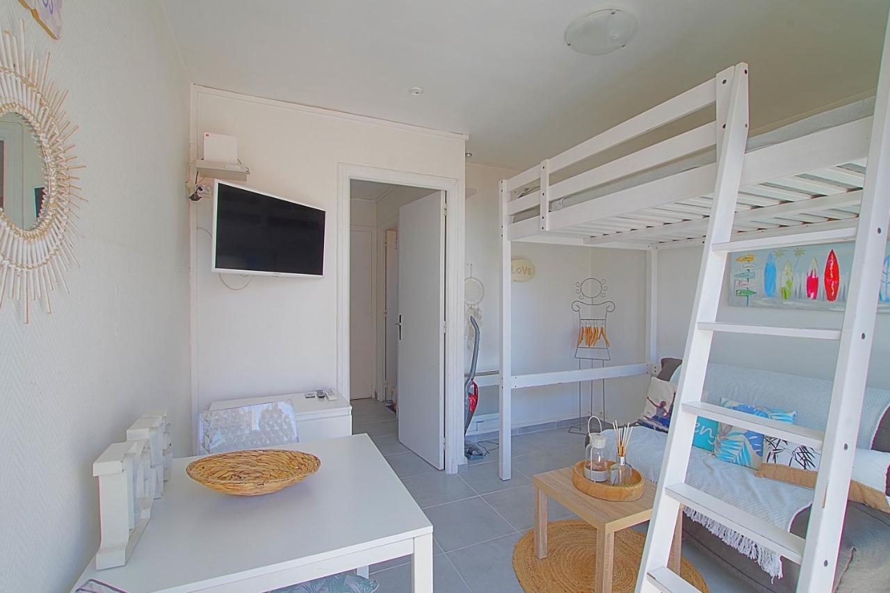 Houstal Apartment กาเนต์-อ็อง-รูสซียง ภายนอก รูปภาพ